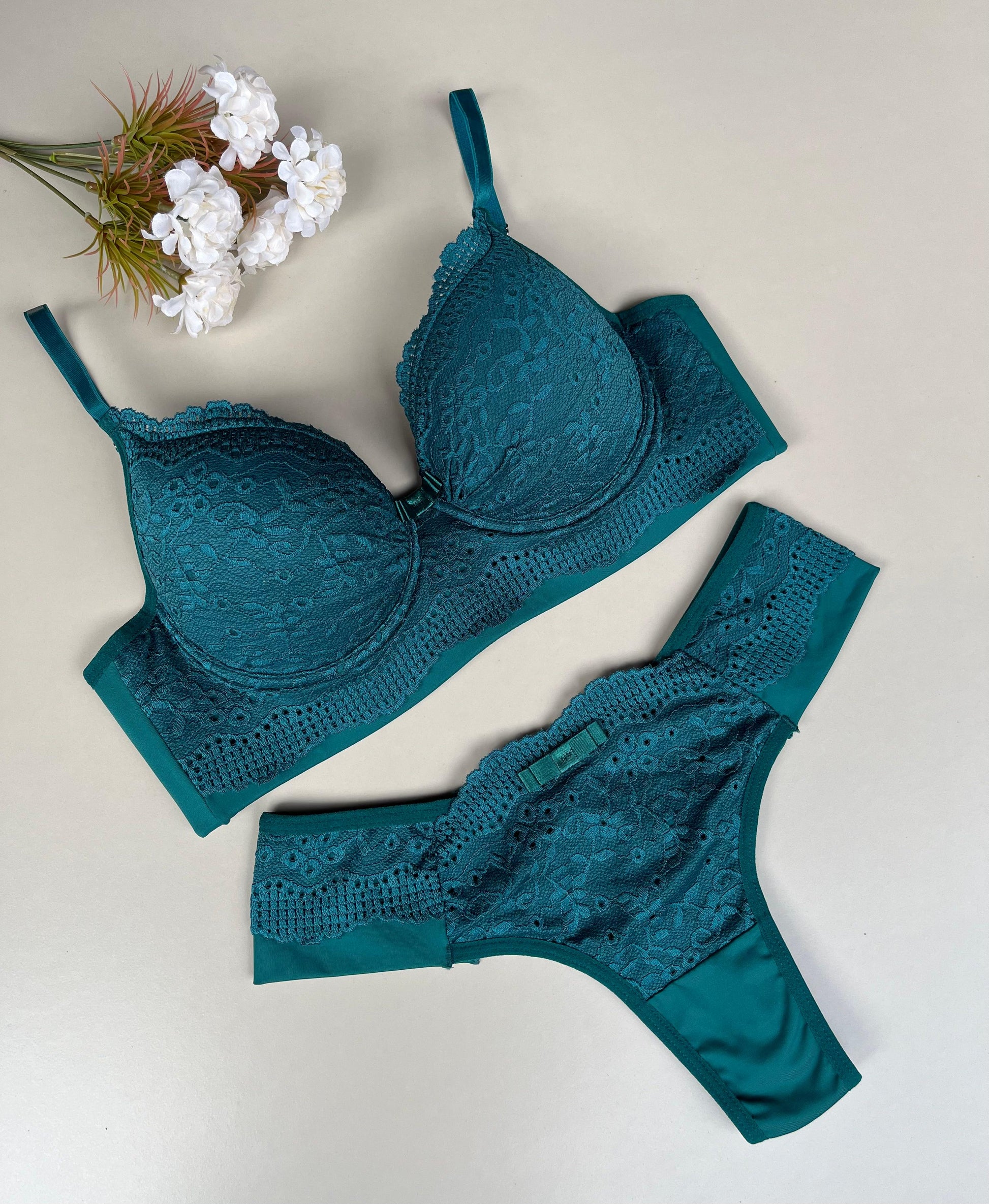 Set with Padding, Underwire, and Reinforced Lace Base | Ref: 210