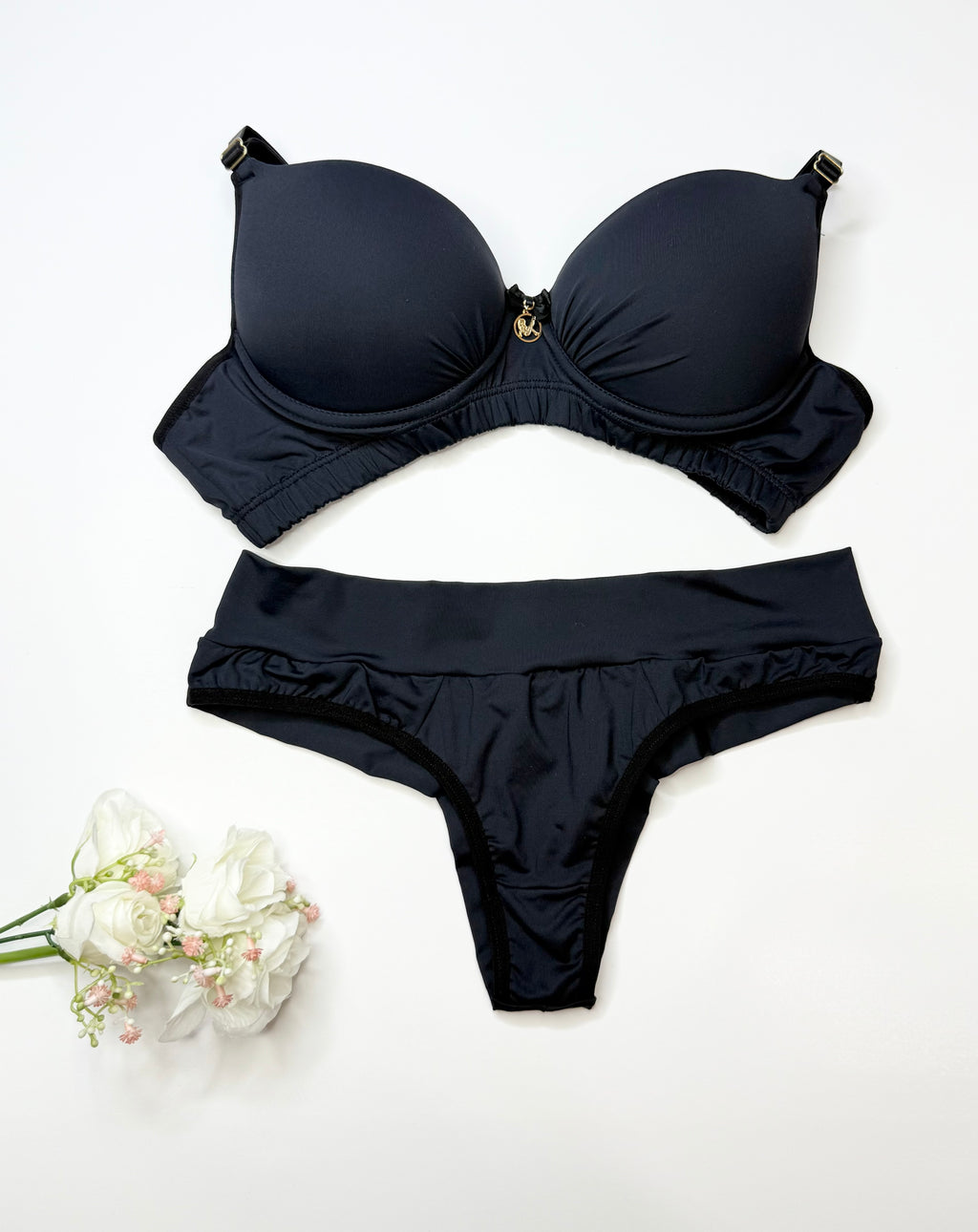 Microfiber Set with Pleated Details and High-Waisted Double-String Thong | Ref: 130
