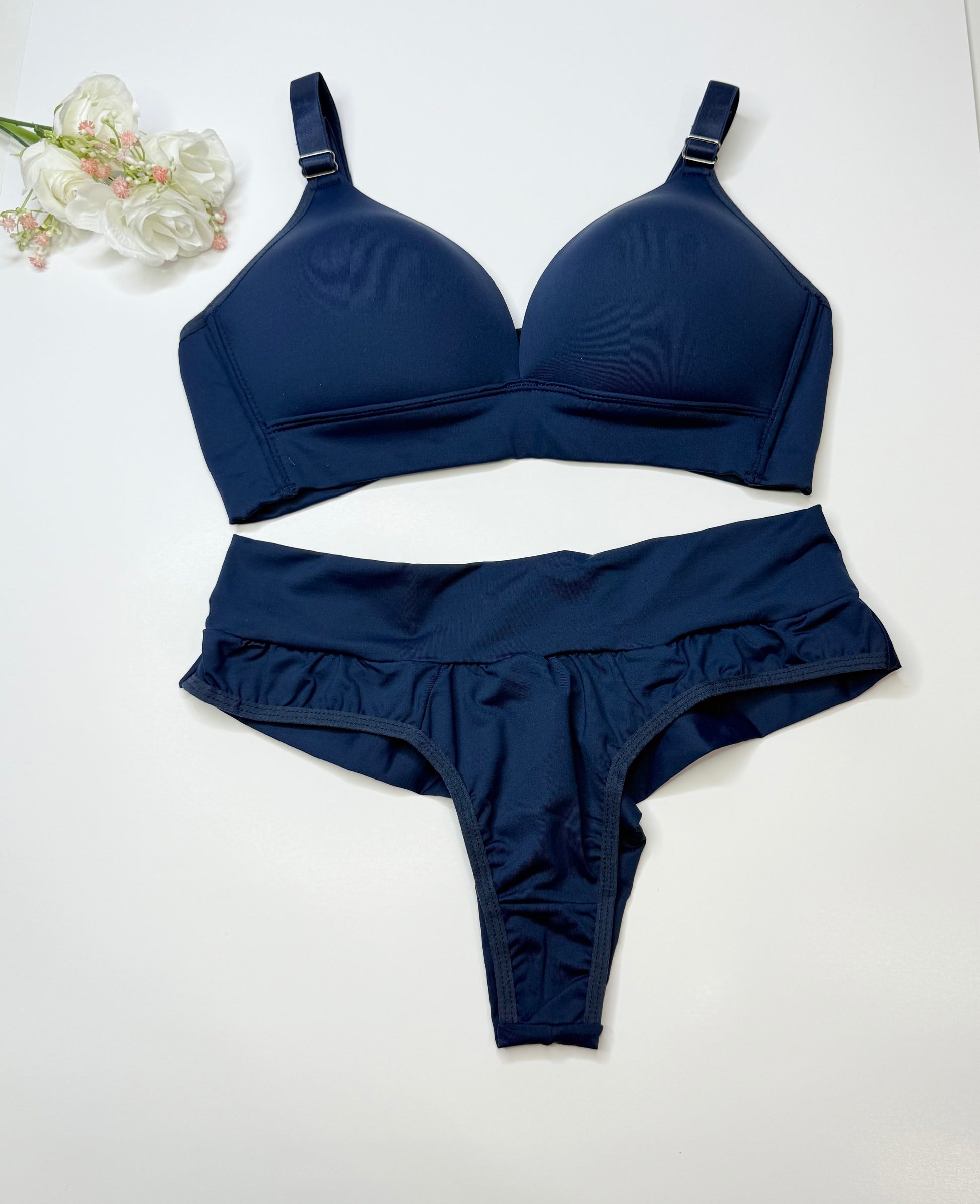 Basic Set with High-Waisted Panty | Ref: 125